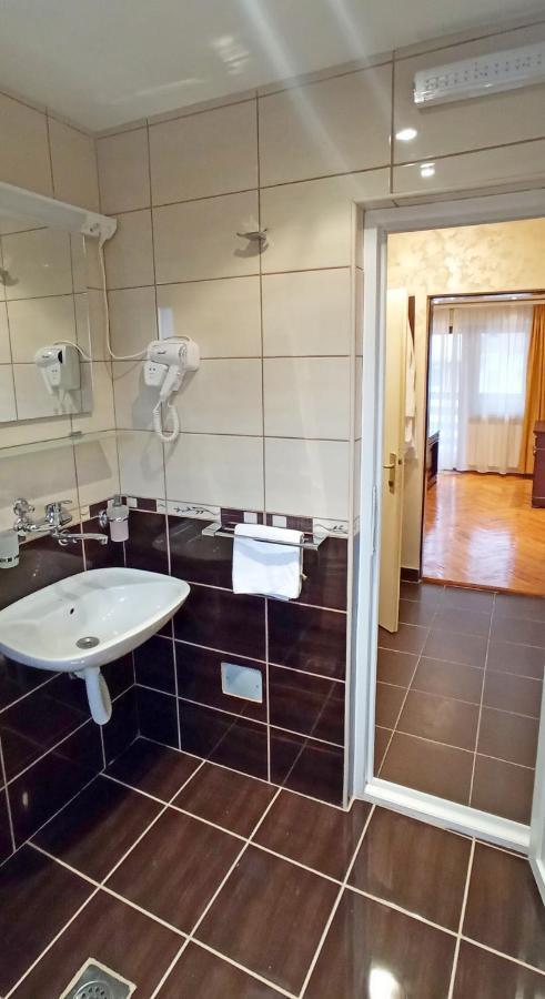 Aparthotel Konaciste Zlatibor Zewnętrze zdjęcie